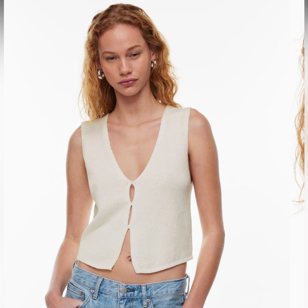 Aritzia Basque Sweater Vest in Light Burch white